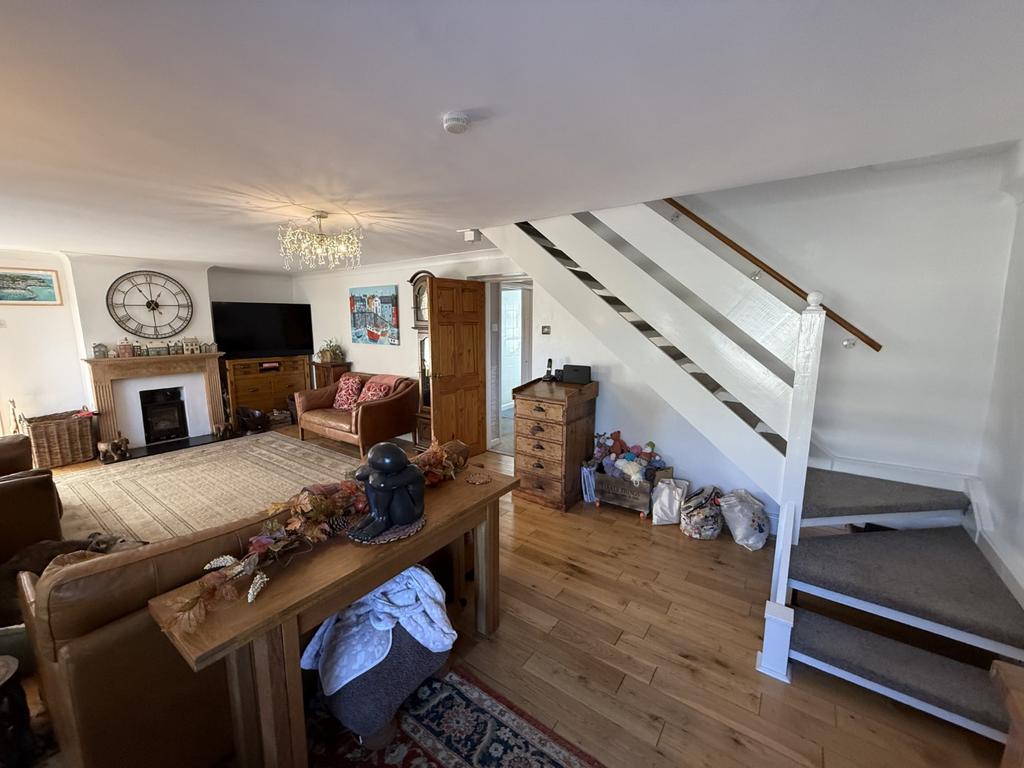 Spacious Family Lounge