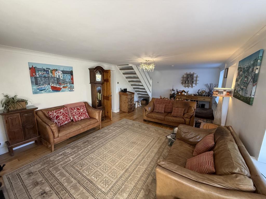 Spacious Family Lounge