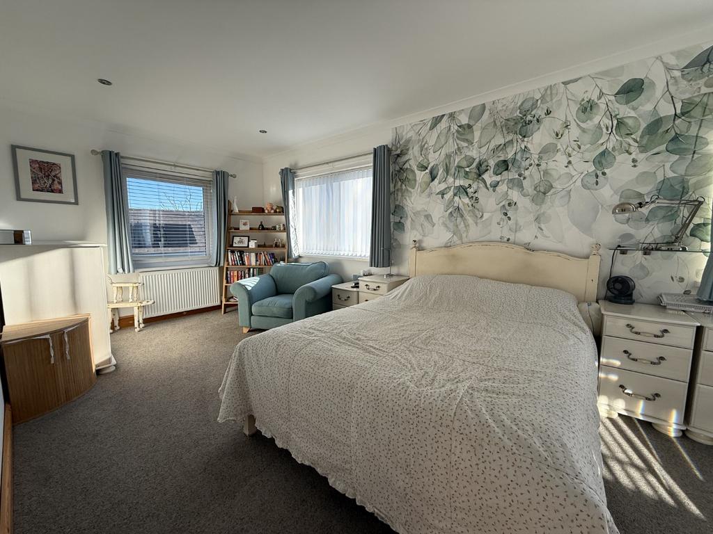 Principal Double Bedroom 1