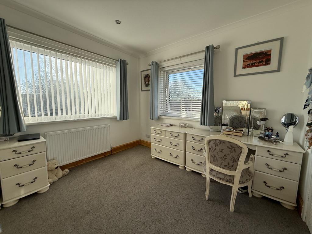 Principal Double Bedroom 1