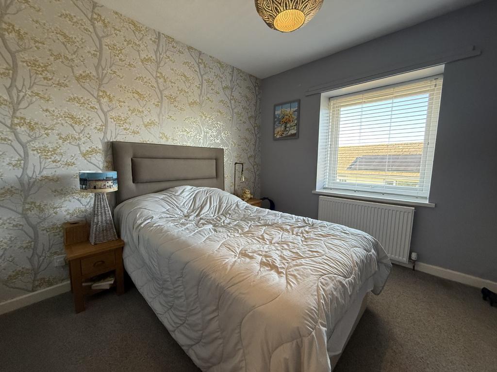 Front Double Bedroom 4