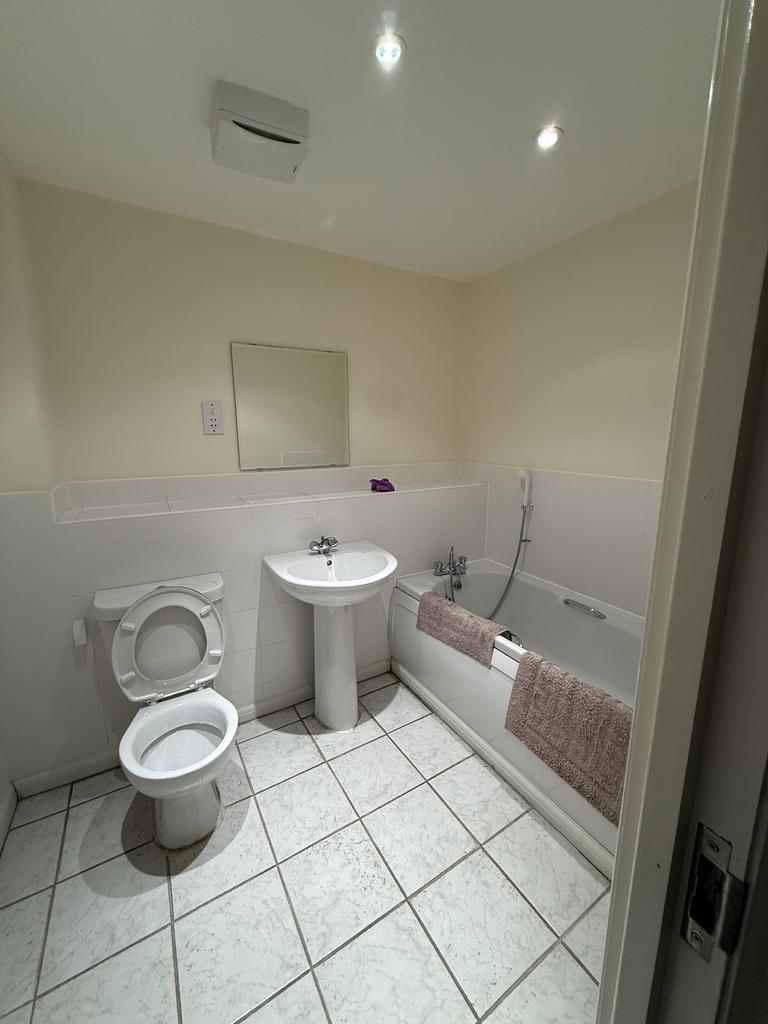 Family bathroom