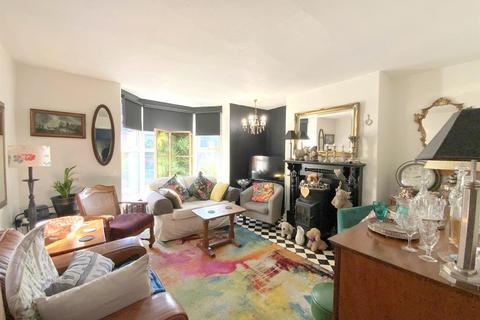 3 bedroom semi-detached house for sale, Humber Street, Cleethorpes