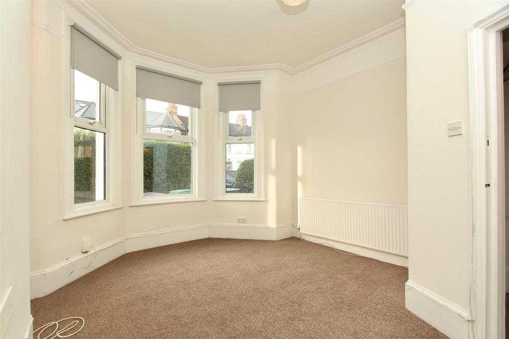 Lakefield Road, N22