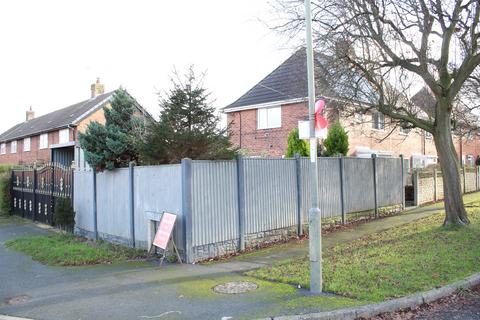 3 bedroom semi-detached house for sale, Birkinstyle Avenue, Stonebroom, Derbyshire. DE55 6LF