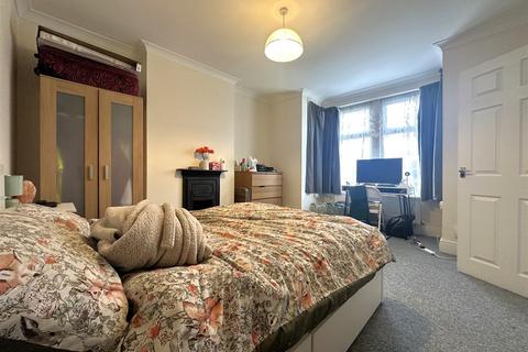 undefined, Stroud Road, Gloucester GL1