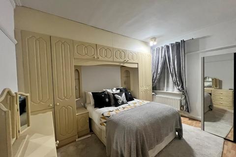 1 bedroom flat to rent, Hinde Street, Westminster