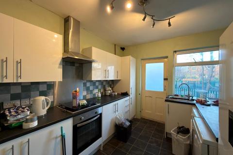undefined, Flat 13 Cedar Court, Upper Park Road, New Southgate, London, N11 1RU