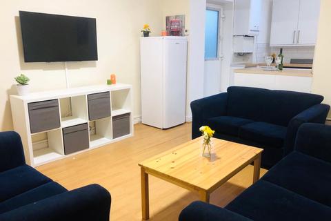 1 bedroom in a house share to rent, Pomona Street, Sheffield, South Yorkshire, S11