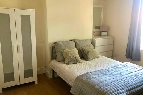 1 bedroom in a house share to rent, Pomona Street, Sheffield, South Yorkshire, S11