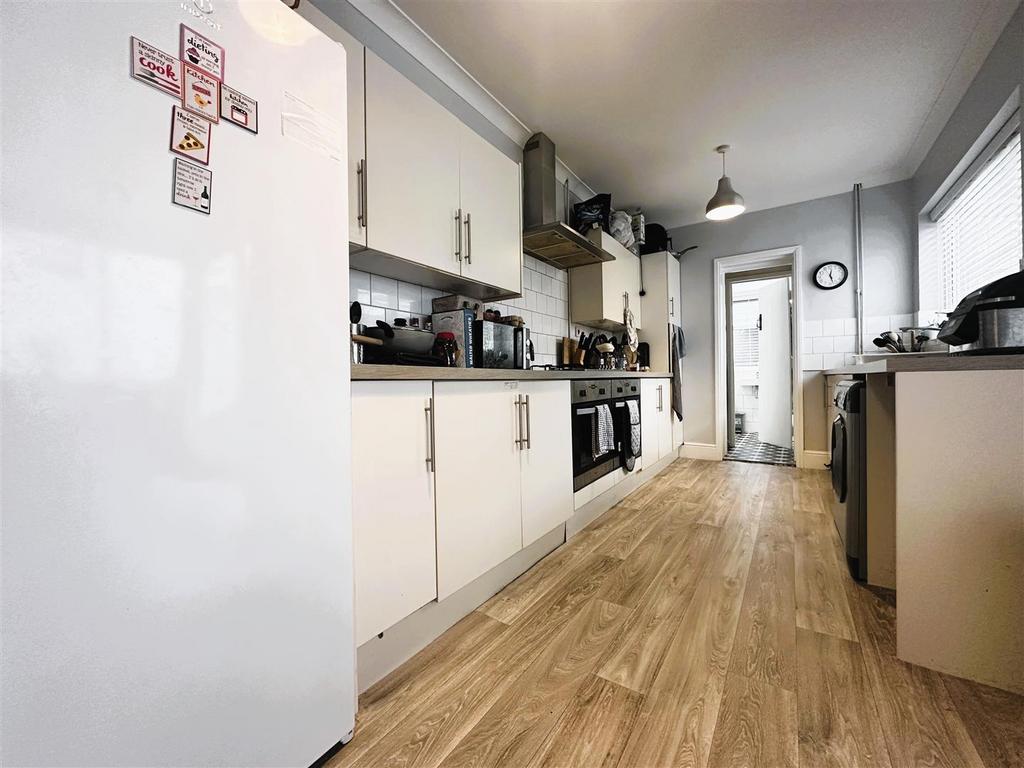 Kitchen I.jpg