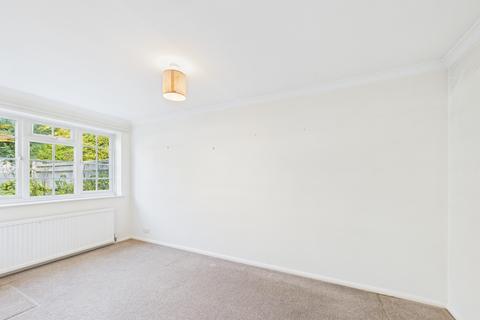 undefined, The Retreat, Princes Risborough, Buckinghamshire, HP27 0JQ