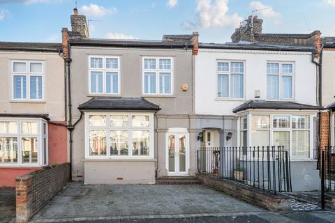 Halons Road, Eltham