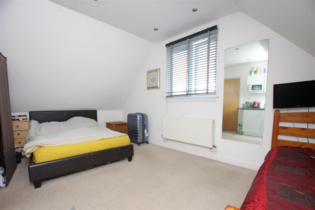 Bedroom two.jpg
