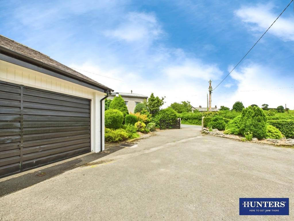 Integral Garage