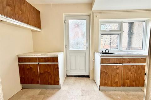 3 bedroom semi-detached house for sale, 62 Bramcote Road, Beeston, NG9 1DW