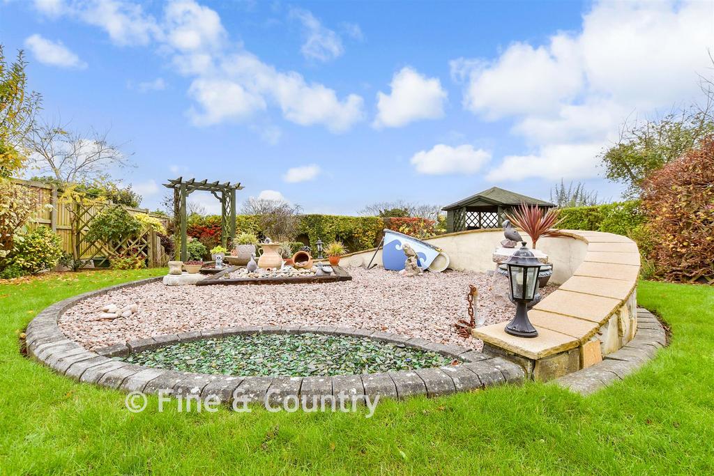 External Lifestyle Photograph