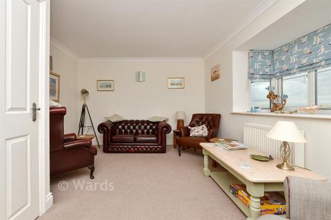3 bedroom semi-detached house for sale, Gordon Square, Birchington, Kent