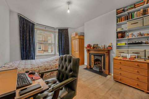 undefined, Sumatra Road, West Hampstead, London