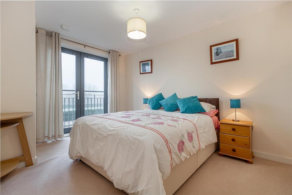 Bedroom-2-2.jpg