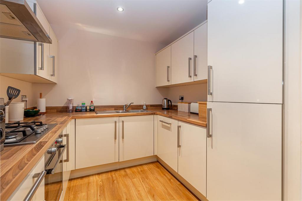 Kitchen-2.jpg