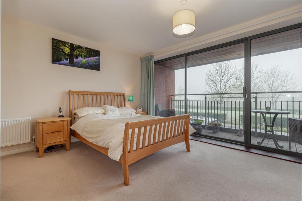 Bedroom-1-3.jpg