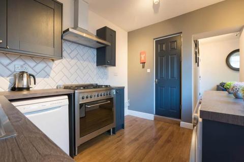 7 bedroom house to rent, Harriet Street, Cathays, Cardiff