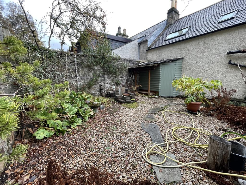 Garden c.JPG