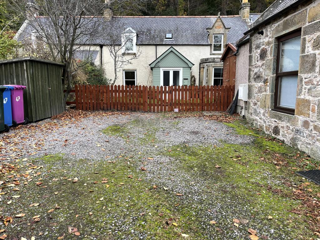 Driveway.JPG