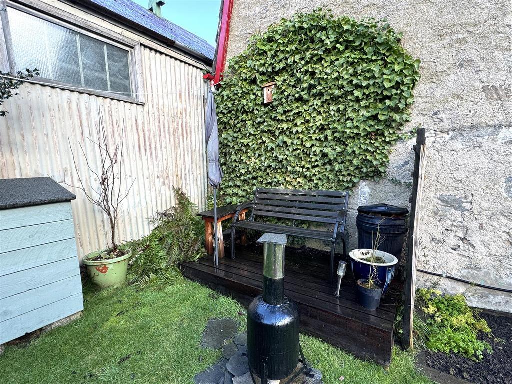 Garden 1.jpg