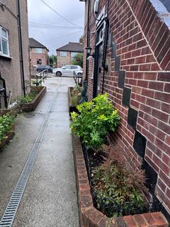 undefined, House Share – Spacious Double Room In Ilford