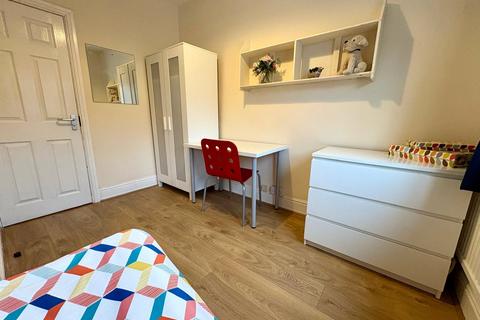 undefined, Pomona Street, Sheffield, South Yorkshire, S11