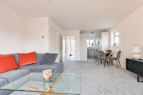 undefined, Eastwoodbury Lane, Southend-on-sea, SS2