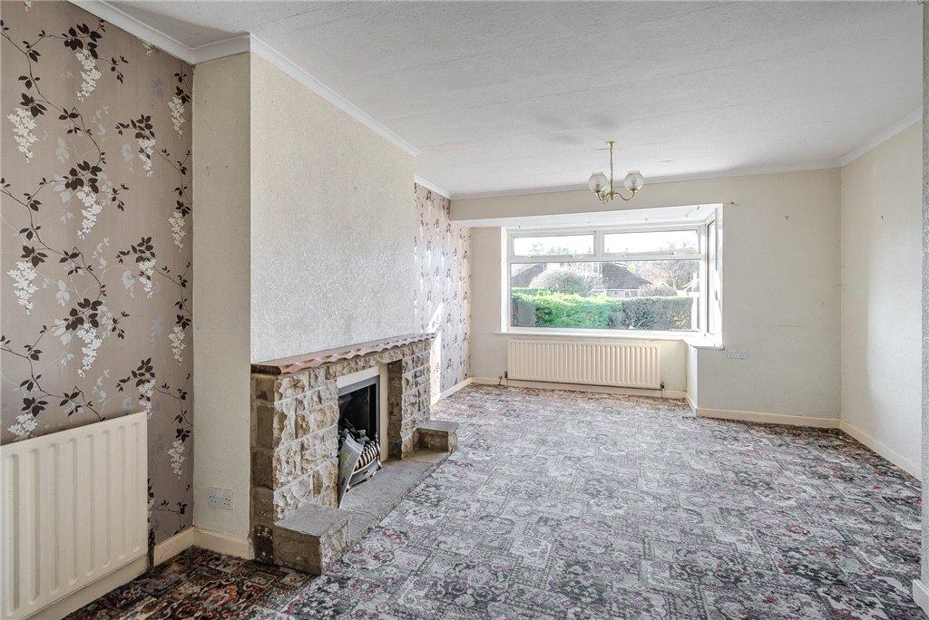 Sitting/Dining Room
