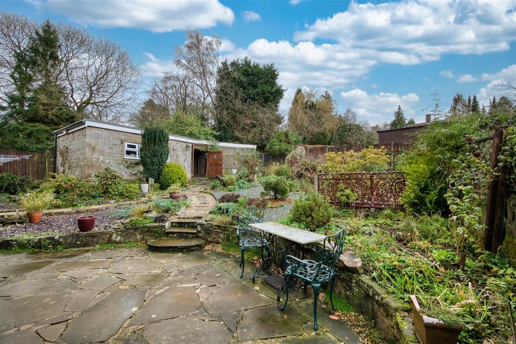 Rear Garden to garage and car port.jpg