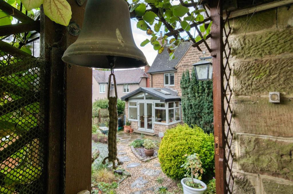 Conservatory from car port.jpg