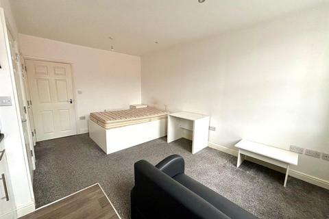Studio to rent, Paxton Street, Stoke-On-Trent ST1