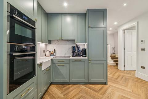 2 bedroom flat to rent, Trebovir Road, SW5