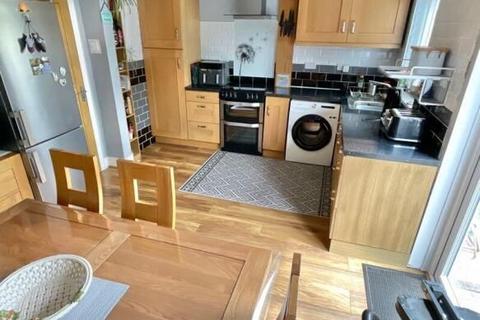 2 bedroom semi-detached house to rent, Old Oscott Lane, Birmingham