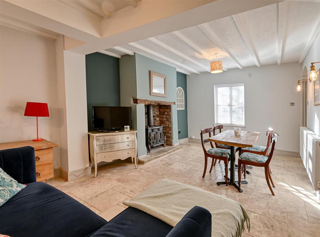 18 The Wharfage-4.jpg