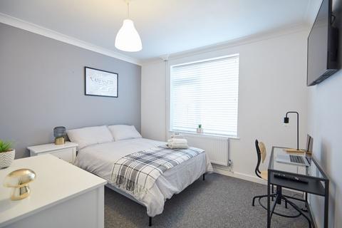 5 bedroom terraced house to rent, Robin Hood Road, Norwich, NR4