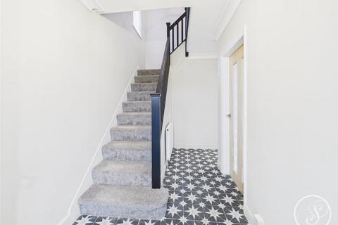 3 bedroom semi-detached house for sale, Stainbeck Road, Leeds