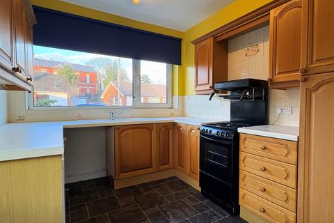 2 bedroom semi-detached bungalow for sale, Holly Bank, Royton