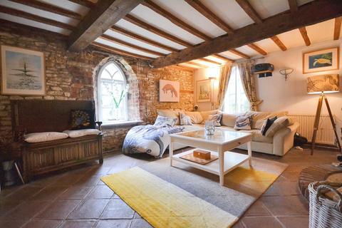 4 bedroom detached house for sale, Bredon`s Norton, Tewkesbury, Gloucestershire