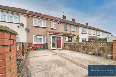 undefined, Kingsbridge Road, Southall, UB2