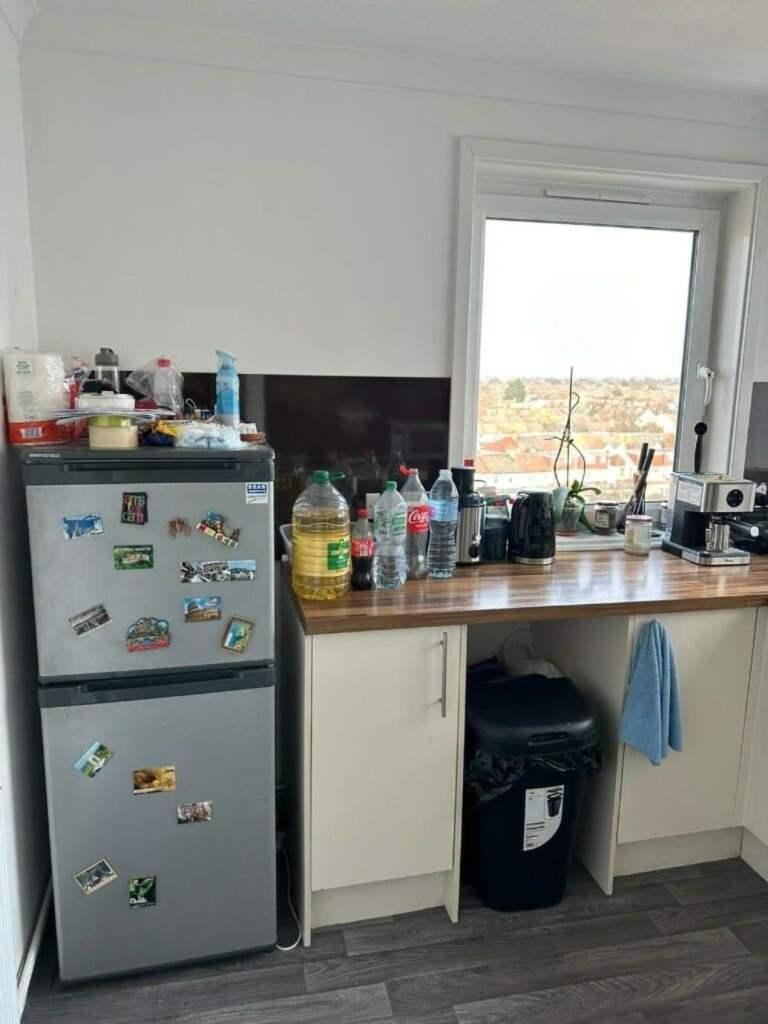 KITCHEN.jpeg