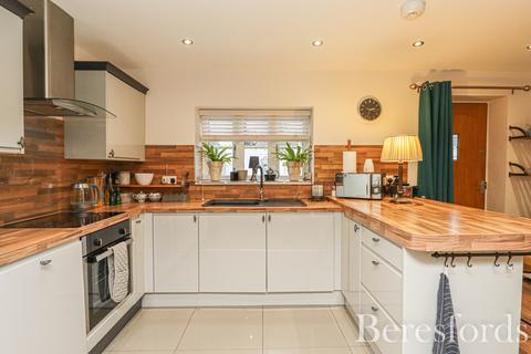 undefined, New Writtle Street, Chelmsford, CM2