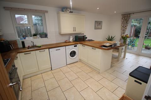 undefined, Rosslyn Road, Billericay