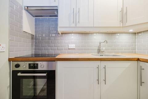 2 bedroom flat to rent, 0374L Caledonian Place, Edinburgh, EH11 2AW