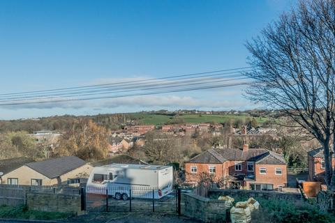3 bedroom terraced house for sale, Fair View, Liversedge, West Yorkshire, WF15